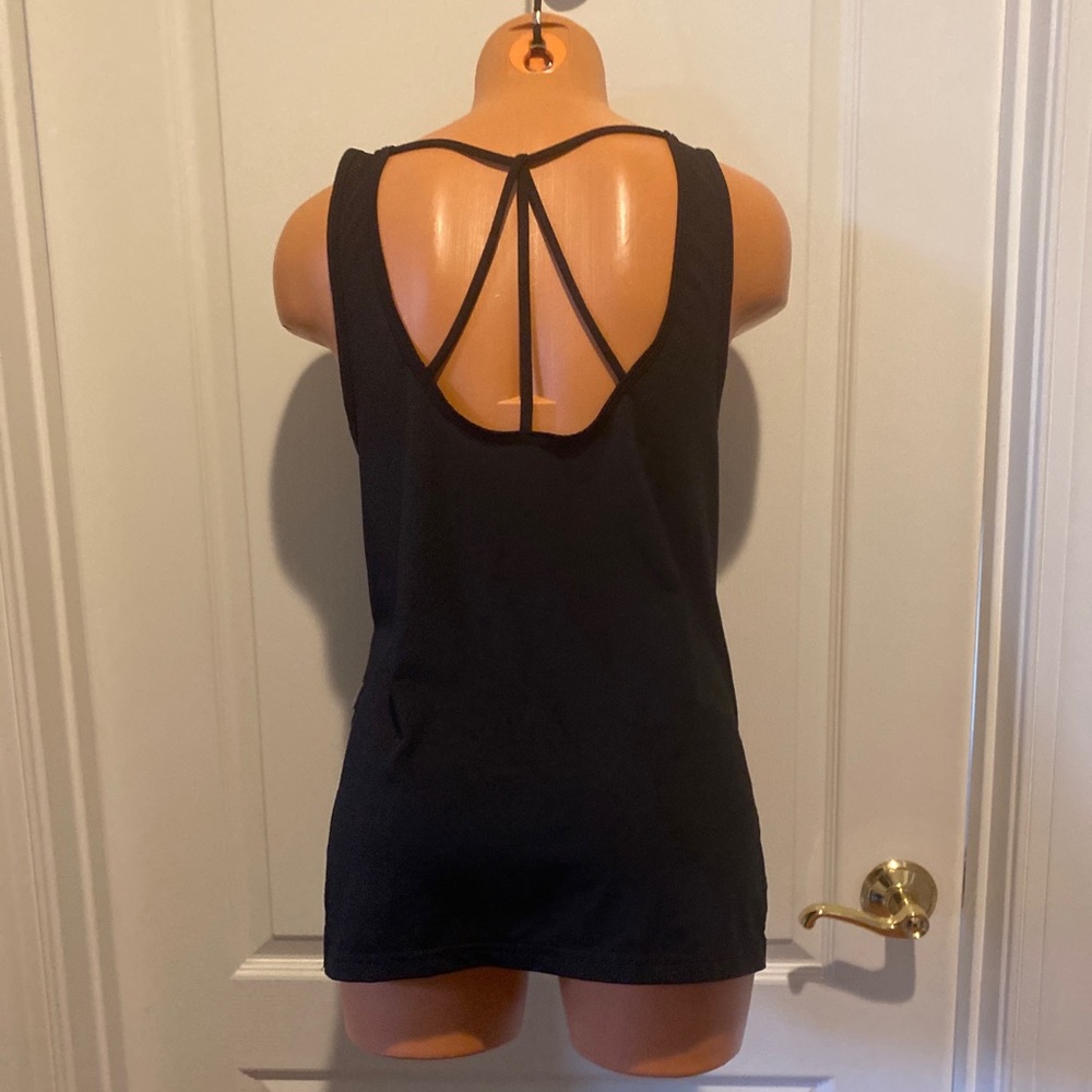 MONDETTA Black Sport Gym Tank Top S Small Strappy Back Hi Lo Strappy